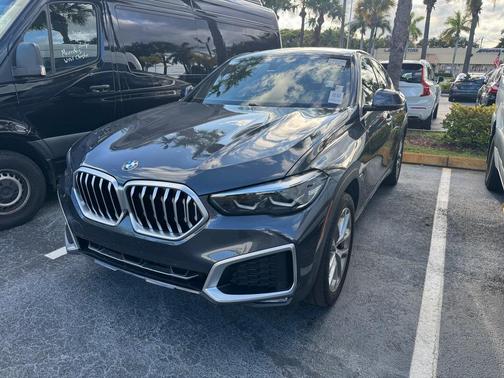 2021 BMW X6 sDrive40i
