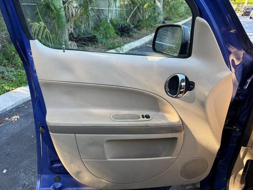 2006 Chevrolet HHR LS