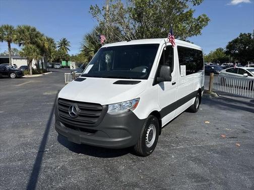 2023 Mercedes-Benz Sprinter 2500 Standard Roof