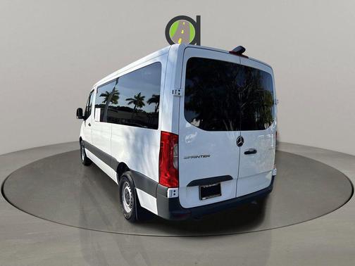 2023 Mercedes-Benz Sprinter 2500 Standard Roof