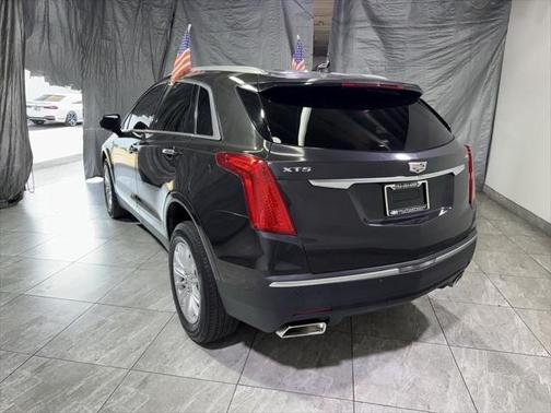 2017 Cadillac XT5 Base