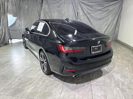 2022 BMW 330 330i