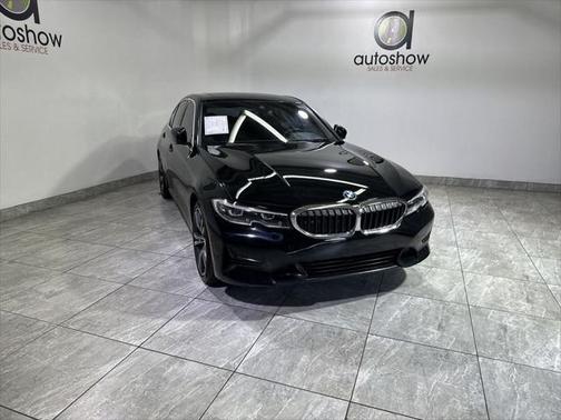 2022 BMW 330 330i