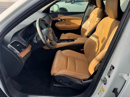 2019 Volvo XC90 T6 Inscription