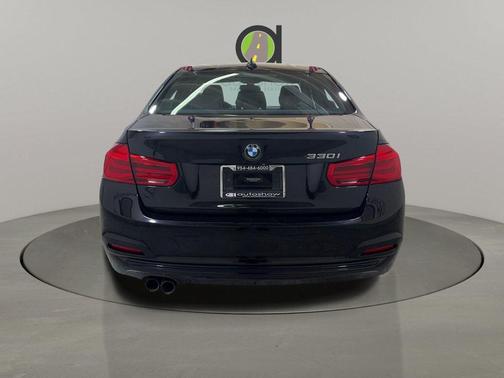 2018 BMW 330 330i