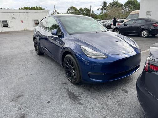 2021 Tesla Model Y Long Range Dual Motor All-Wheel Drive