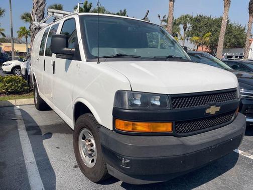 2021 Chevrolet Express 2500 RWD 2500 Regular Wheelbase WT