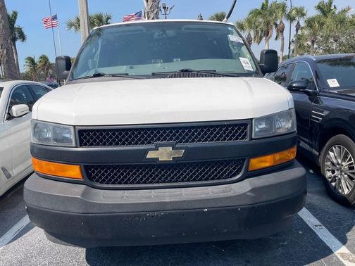 2021 Chevrolet Express 2500 RWD 2500 Regular Wheelbase WT