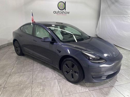 2023 Tesla Model 3 Standard Range