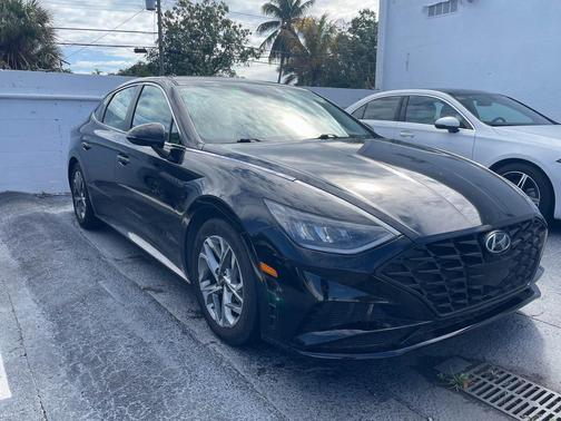 2021 Hyundai SONATA SEL