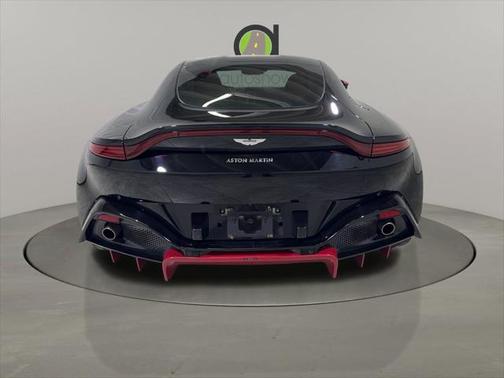 2019 Aston Martin Vantage Base