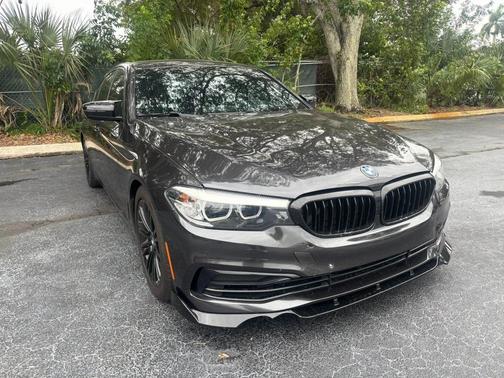 2020 BMW 530 530i
