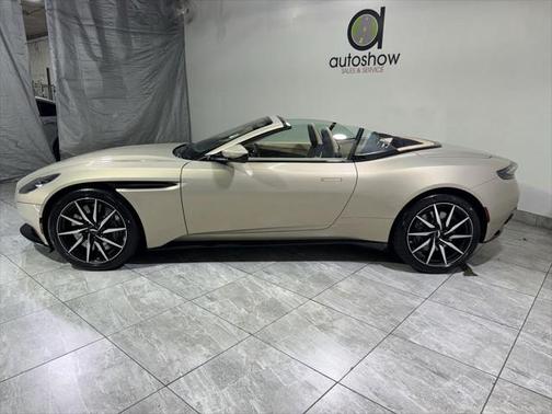 2020 Aston Martin DB11 Volante