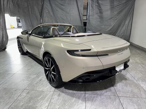 2020 Aston Martin DB11 Volante