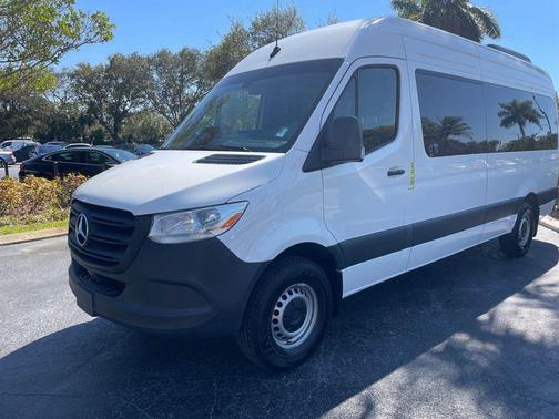 2025 Mercedes-Benz Sprinter 2500 High Roof