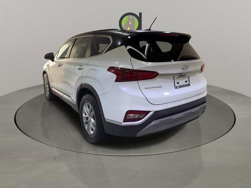 2019 Hyundai SANTA FE SE 2.4