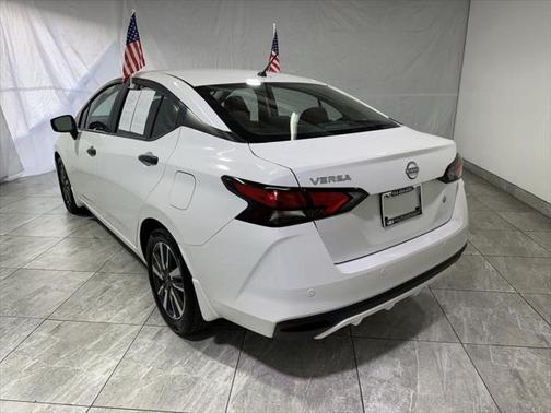 2024 Nissan Versa 1.6 S