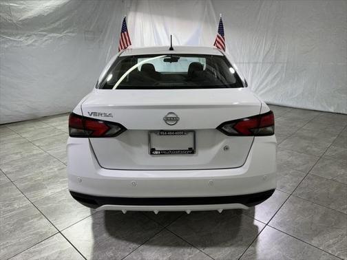 2024 Nissan Versa 1.6 S
