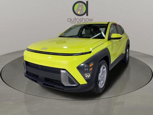 2024 Hyundai KONA SE