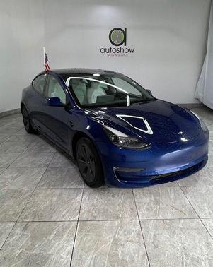 2023 Tesla Model 3 Standard Range