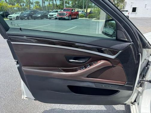 2016 BMW 535 535i