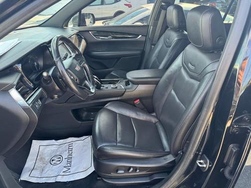 2022 Cadillac XT6 Premium Luxury AWD