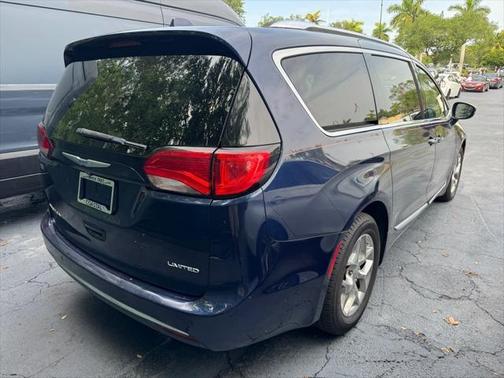 2018 Chrysler Pacifica Limited