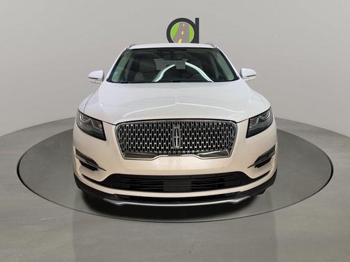 2019 Lincoln MKC Select