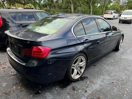2012 BMW 328 328i