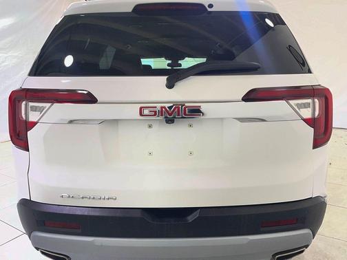 2023 GMC Acadia FWD SLT