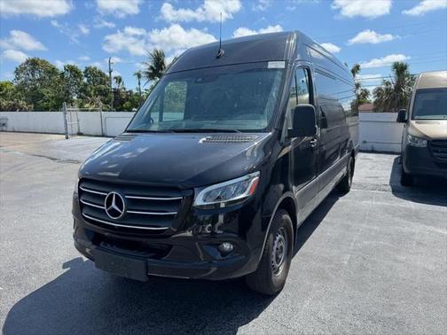 2023 Mercedes-Benz Sprinter 2500 High Roof