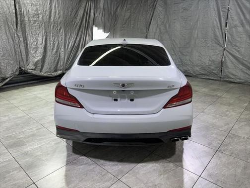 2020 Genesis G70 2.0T RWD