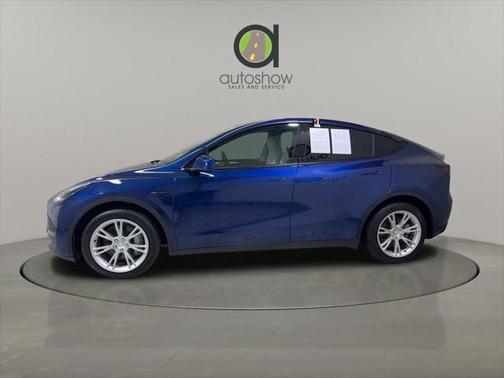 2023 Tesla Model Y Long Range Dual Motor All-Wheel Drive