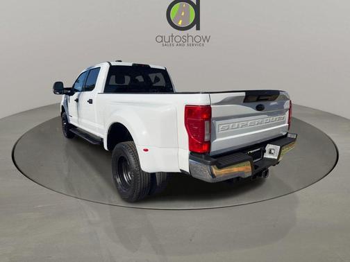 2022 Ford F-350 XLT