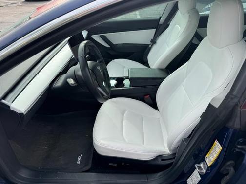 2019 Tesla Model 3 Mid Range