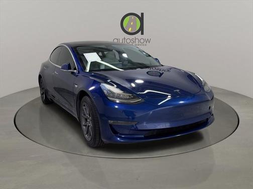 2019 Tesla Model 3 Mid Range