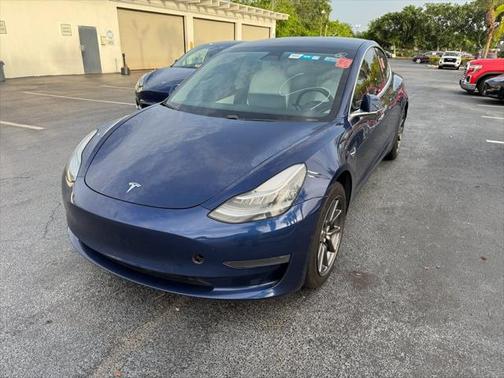 2019 Tesla Model 3 Mid Range