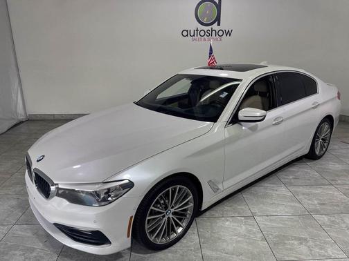 2017 BMW 530 530i