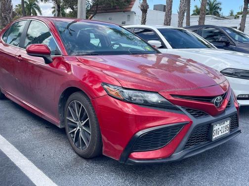 2021 Toyota Camry SE