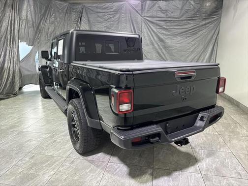 2022 Jeep Gladiator Altitude 4x4