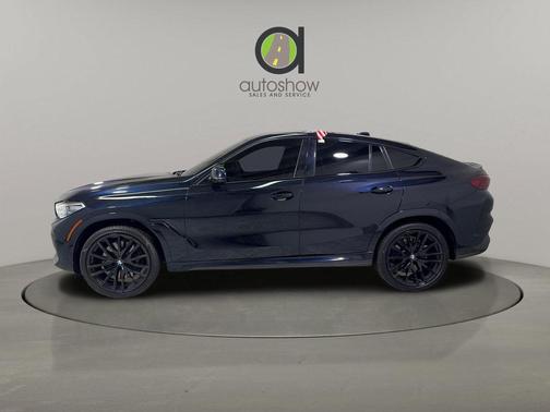 2020 BMW X6 M50i