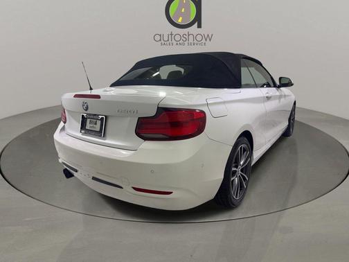 2018 BMW 230 230i