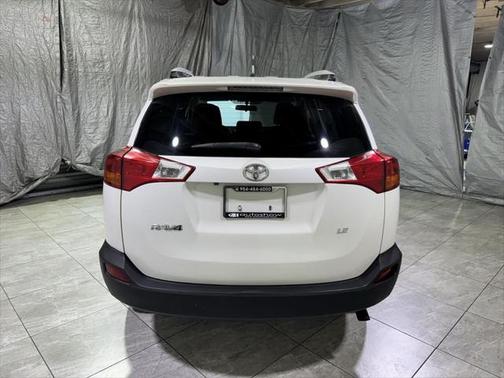 2013 Toyota RAV4 LE