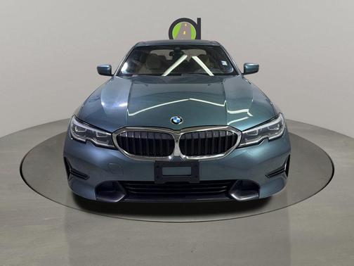 2021 BMW 330 xDrive
