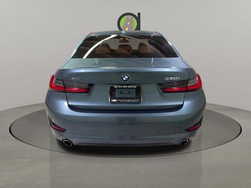 2021 BMW 330 xDrive