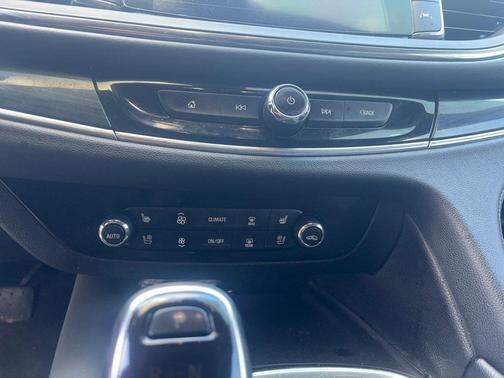 2020 Buick Enclave AWD Premium