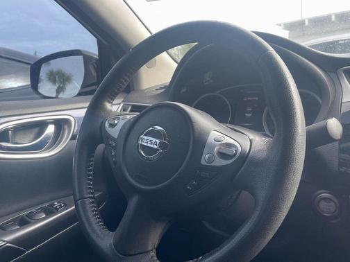 2018 Nissan Sentra SR