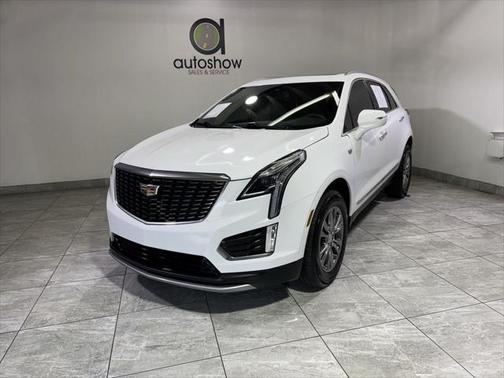 2022 Cadillac XT5 Premium Luxury