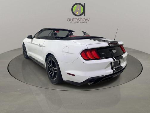 2022 Ford Mustang EcoBoost Premium
