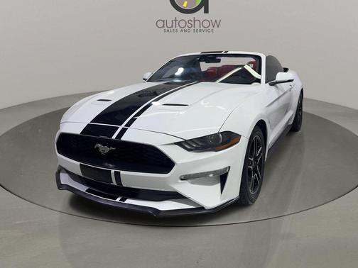2022 Ford Mustang EcoBoost Premium